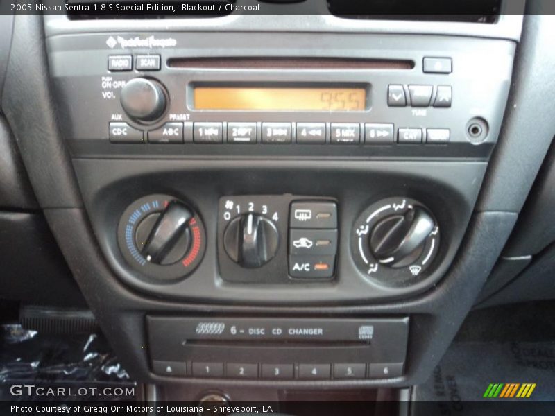 Blackout / Charcoal 2005 Nissan Sentra 1.8 S Special Edition