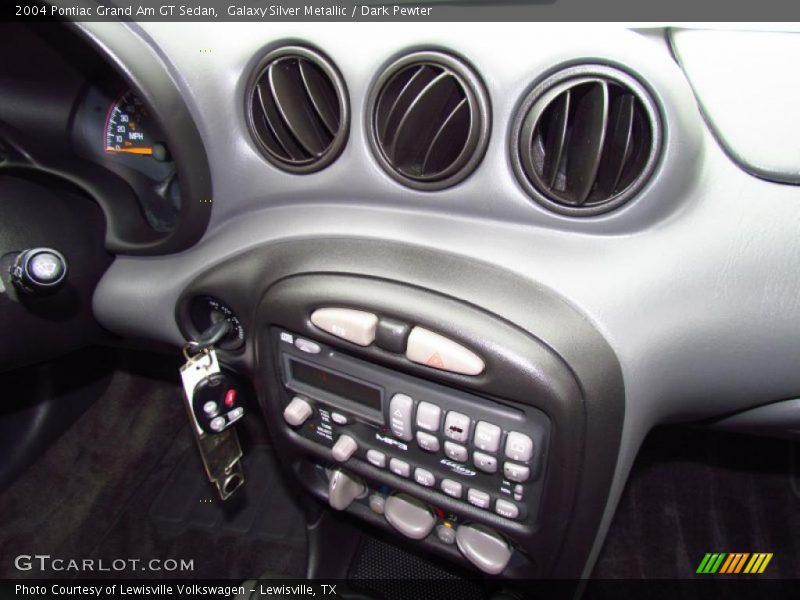 Controls of 2004 Grand Am GT Sedan