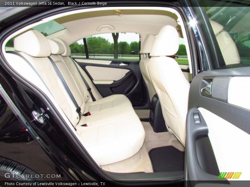 Black / Cornsilk Beige 2011 Volkswagen Jetta SE Sedan