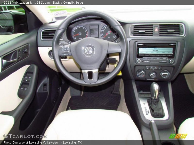 Black / Cornsilk Beige 2011 Volkswagen Jetta SE Sedan