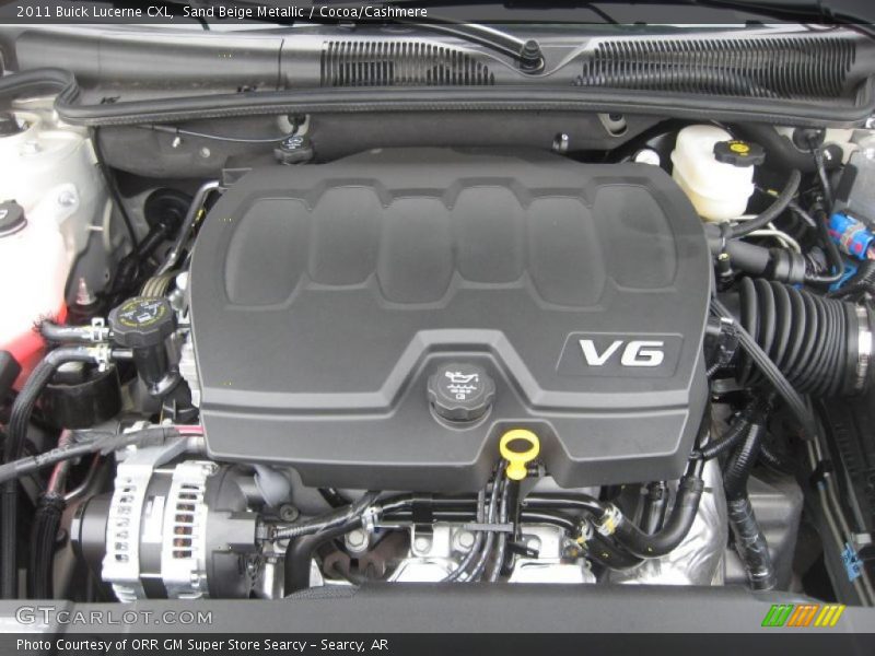 Sand Beige Metallic / Cocoa/Cashmere 2011 Buick Lucerne CXL