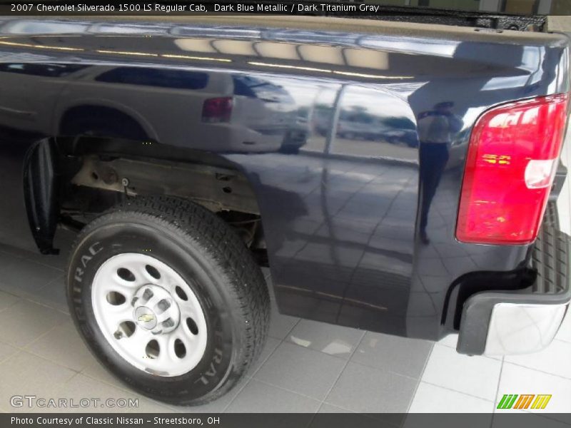 Dark Blue Metallic / Dark Titanium Gray 2007 Chevrolet Silverado 1500 LS Regular Cab