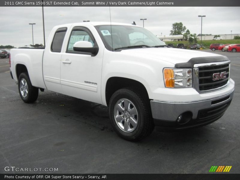 Front 3/4 View of 2011 Sierra 1500 SLT Extended Cab