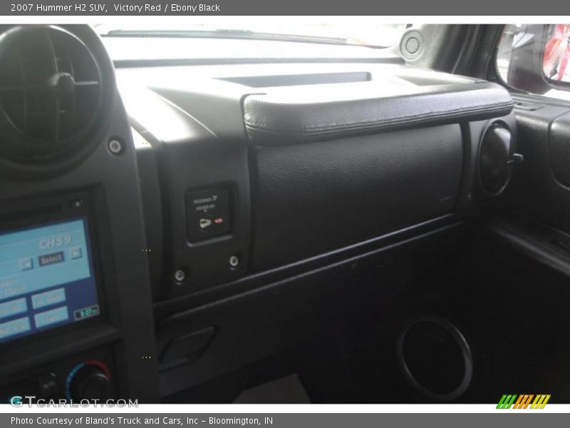 Victory Red / Ebony Black 2007 Hummer H2 SUV