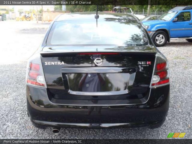 Super Black / SE-R Charcoal 2011 Nissan Sentra SE-R Spec V