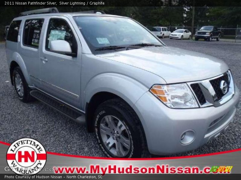 Silver Lightning / Graphite 2011 Nissan Pathfinder Silver