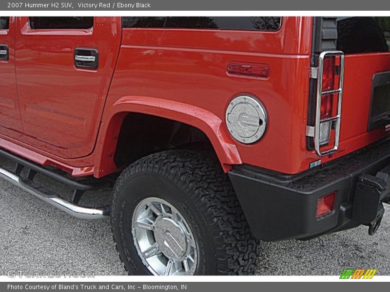 Victory Red / Ebony Black 2007 Hummer H2 SUV