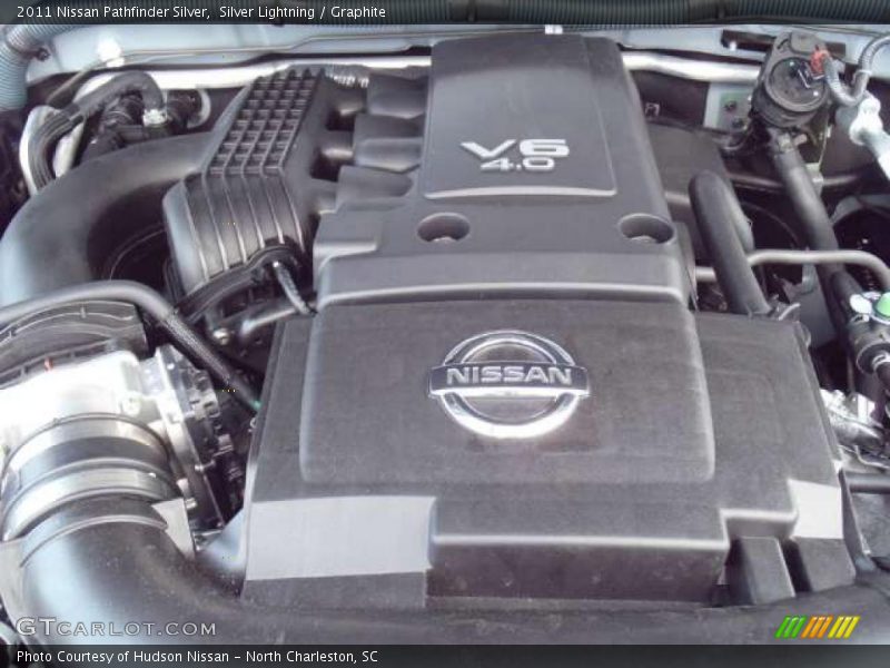 Silver Lightning / Graphite 2011 Nissan Pathfinder Silver