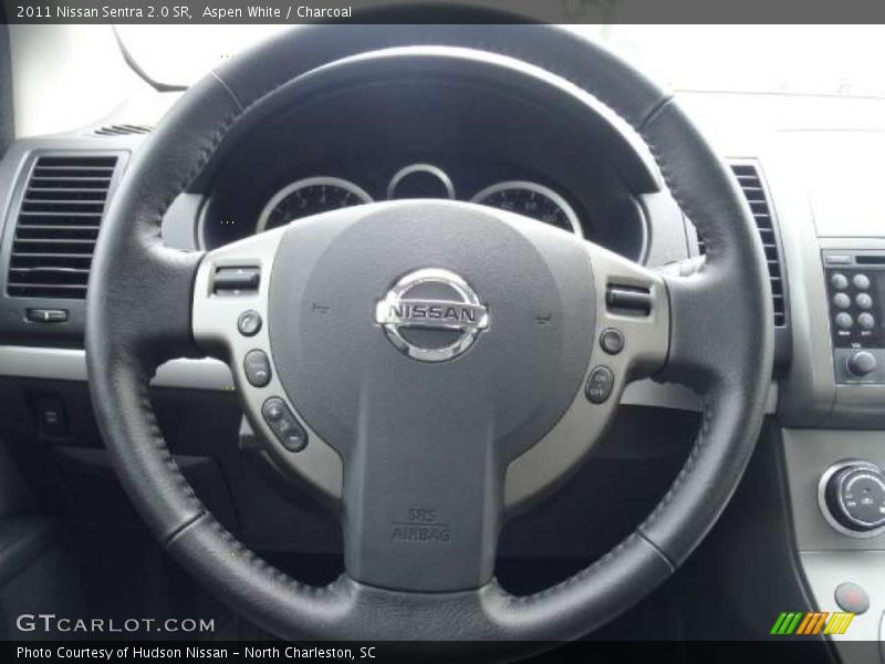 Aspen White / Charcoal 2011 Nissan Sentra 2.0 SR