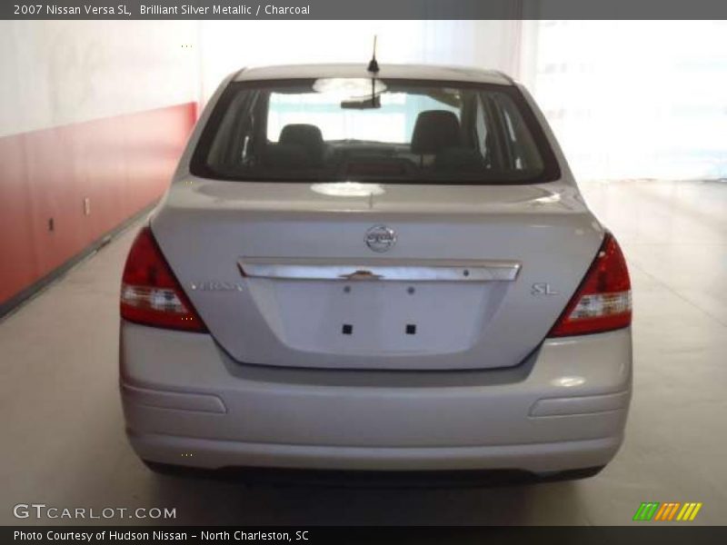 Brilliant Silver Metallic / Charcoal 2007 Nissan Versa SL
