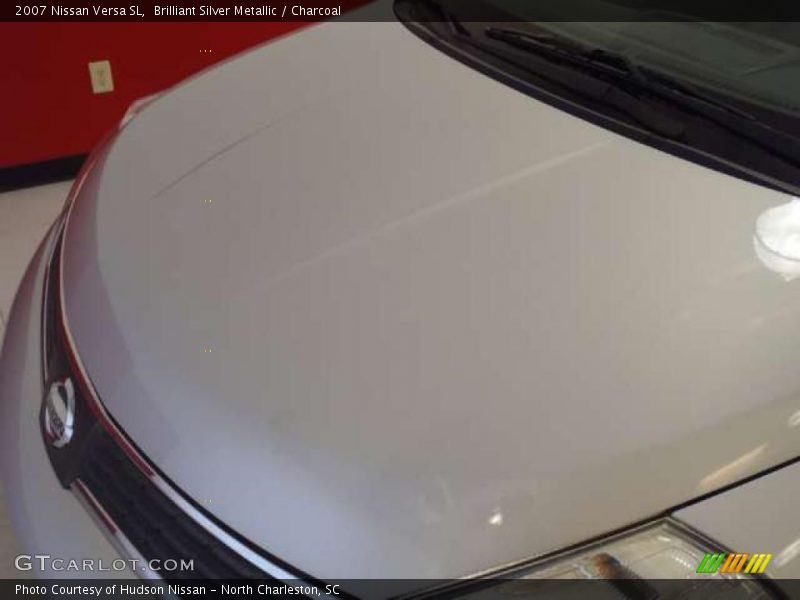Brilliant Silver Metallic / Charcoal 2007 Nissan Versa SL