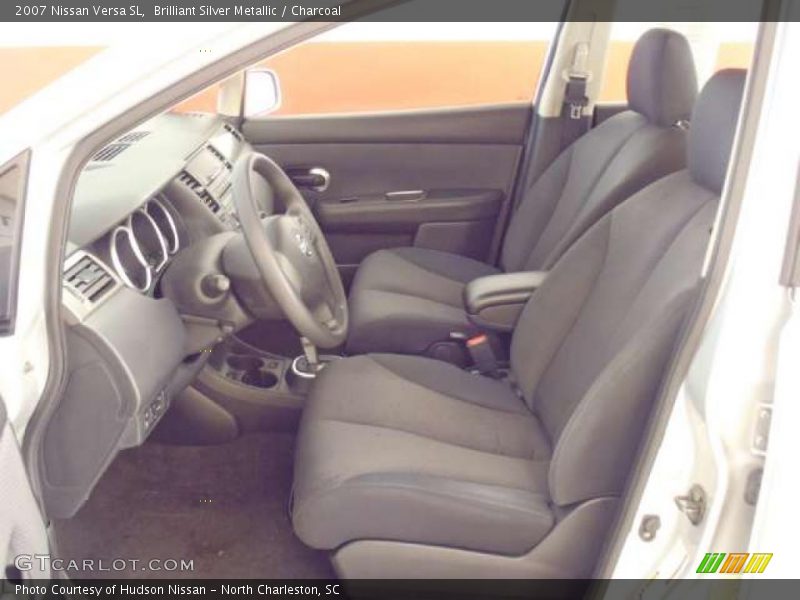 Brilliant Silver Metallic / Charcoal 2007 Nissan Versa SL