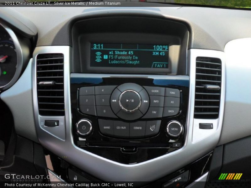 Silver Ice Metallic / Medium Titanium 2011 Chevrolet Cruze LT