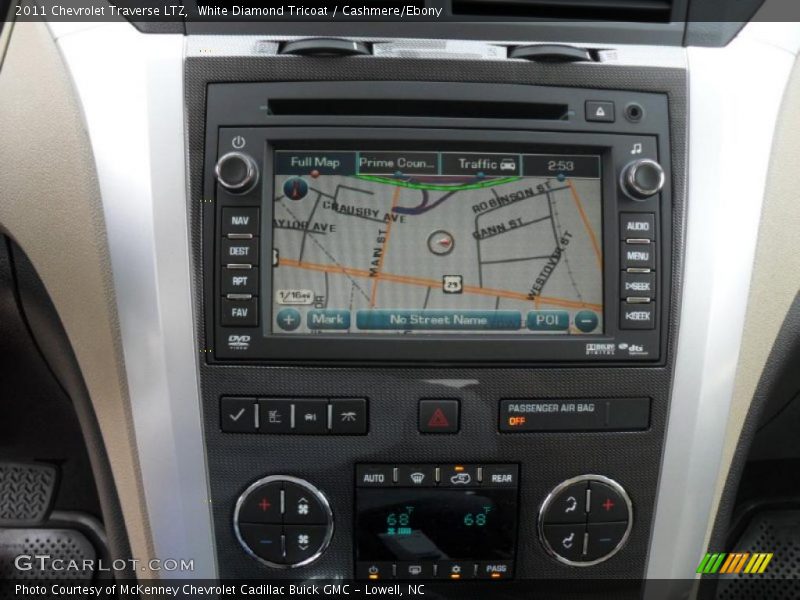 White Diamond Tricoat / Cashmere/Ebony 2011 Chevrolet Traverse LTZ