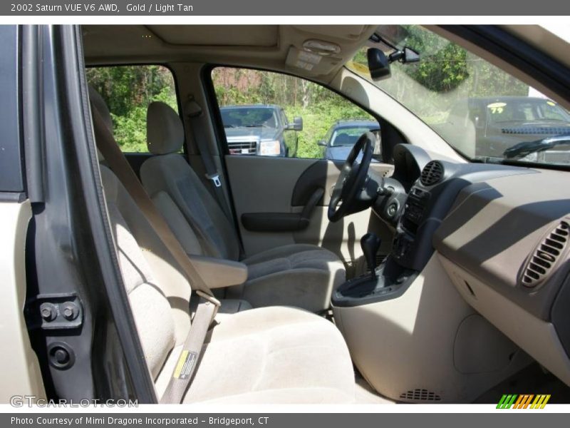 Gold / Light Tan 2002 Saturn VUE V6 AWD