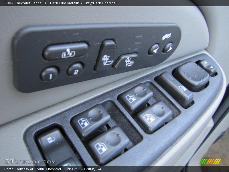 Dark Blue Metallic / Gray/Dark Charcoal 2004 Chevrolet Tahoe LT