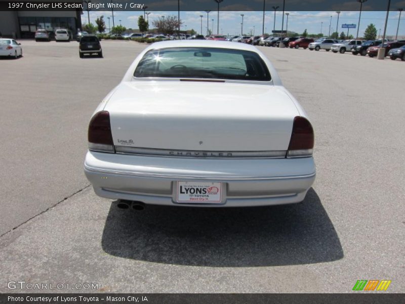 Bright White / Gray 1997 Chrysler LHS Sedan