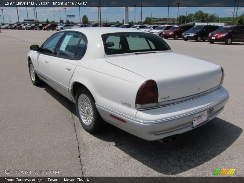 Bright White / Gray 1997 Chrysler LHS Sedan