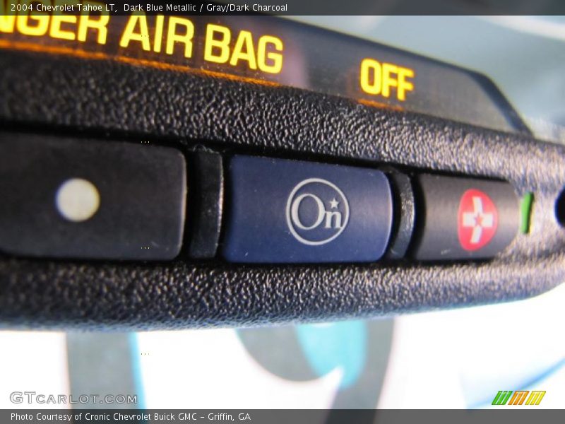 Dark Blue Metallic / Gray/Dark Charcoal 2004 Chevrolet Tahoe LT