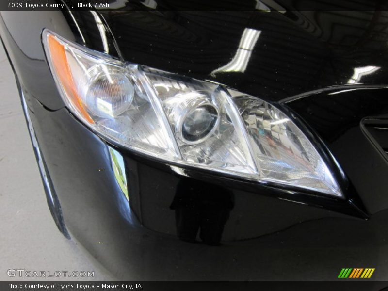 Black / Ash 2009 Toyota Camry LE