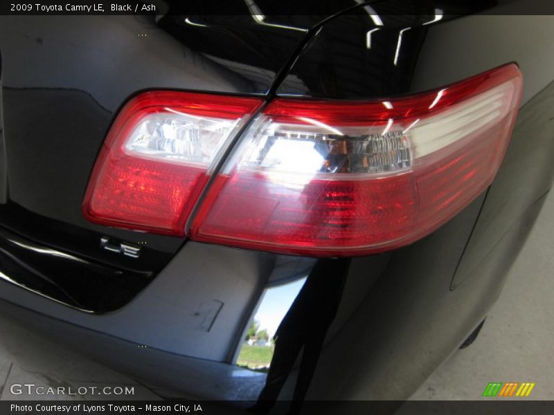 Black / Ash 2009 Toyota Camry LE