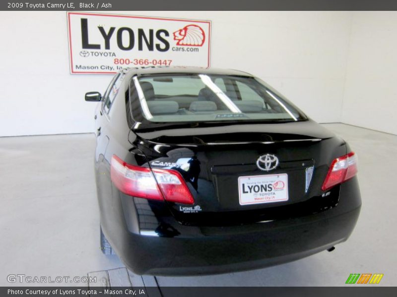 Black / Ash 2009 Toyota Camry LE