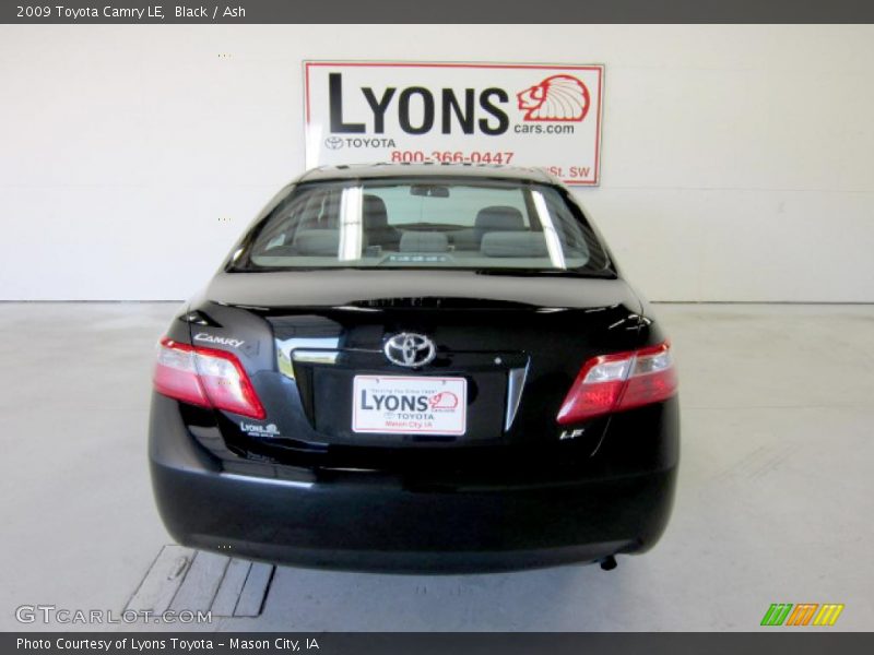 Black / Ash 2009 Toyota Camry LE