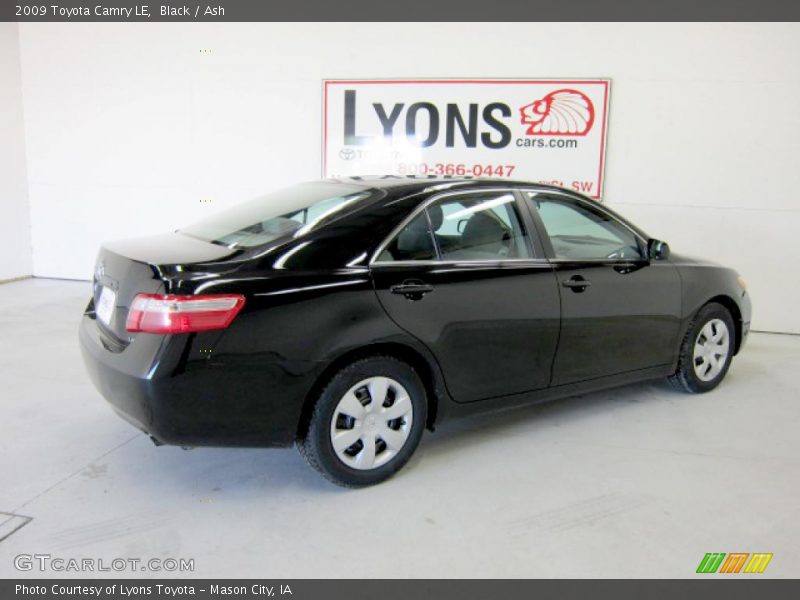 Black / Ash 2009 Toyota Camry LE