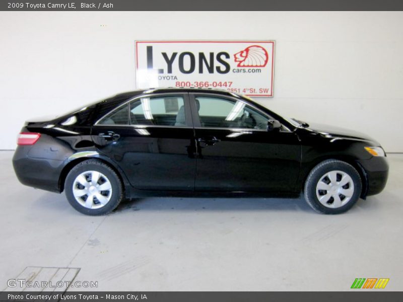 Black / Ash 2009 Toyota Camry LE