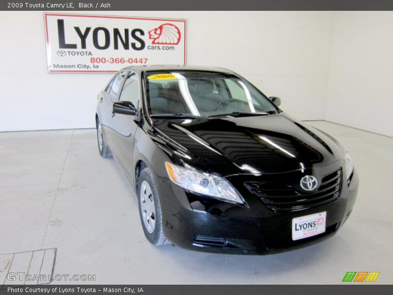 Black / Ash 2009 Toyota Camry LE