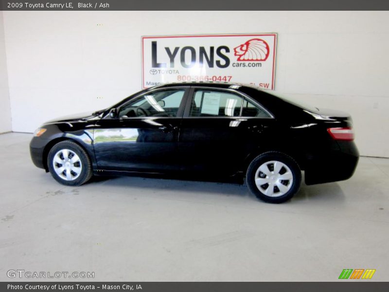 Black / Ash 2009 Toyota Camry LE
