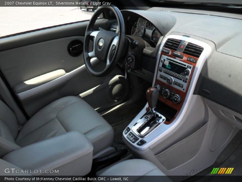 Silverstone Metallic / Light Gray 2007 Chevrolet Equinox LT