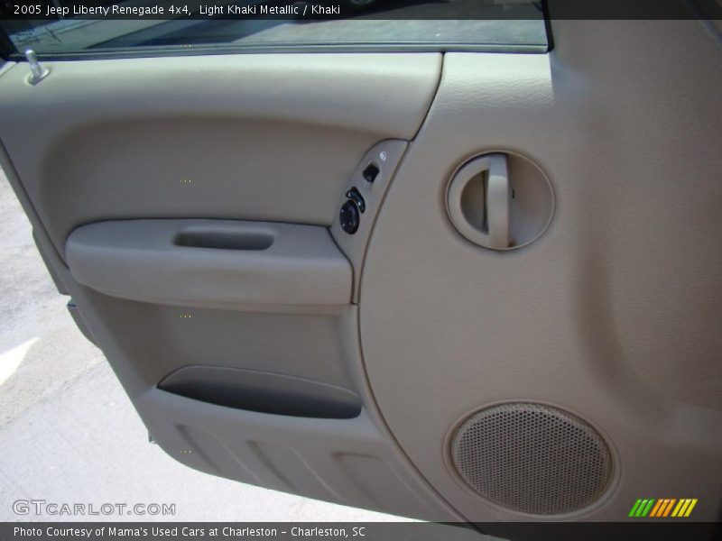 Light Khaki Metallic / Khaki 2005 Jeep Liberty Renegade 4x4
