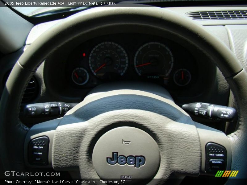 Light Khaki Metallic / Khaki 2005 Jeep Liberty Renegade 4x4
