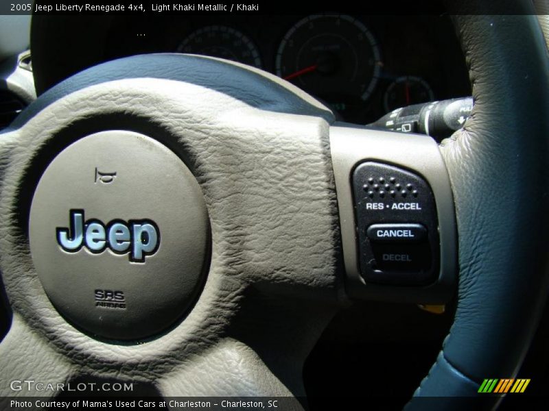 Light Khaki Metallic / Khaki 2005 Jeep Liberty Renegade 4x4