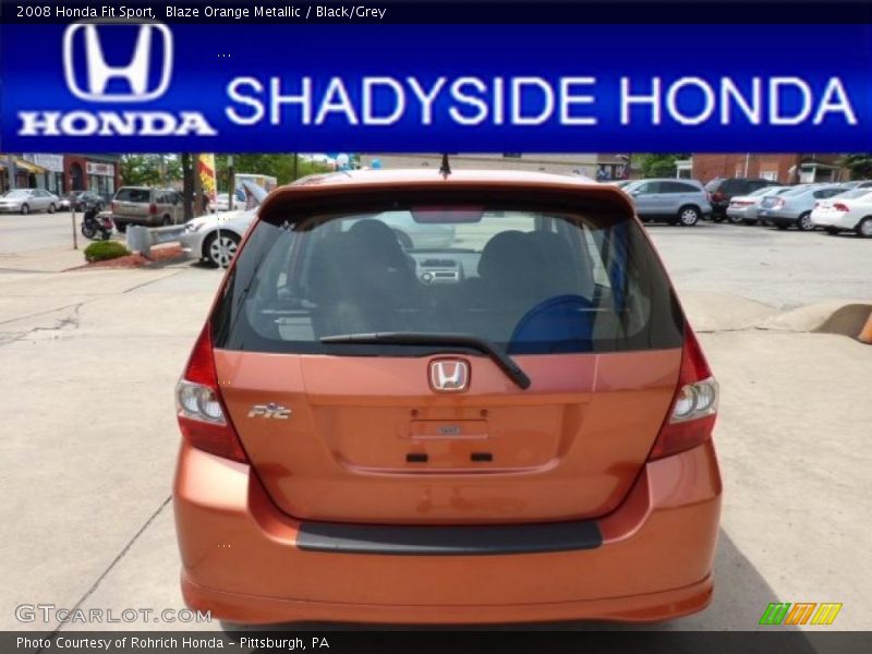 Blaze Orange Metallic / Black/Grey 2008 Honda Fit Sport