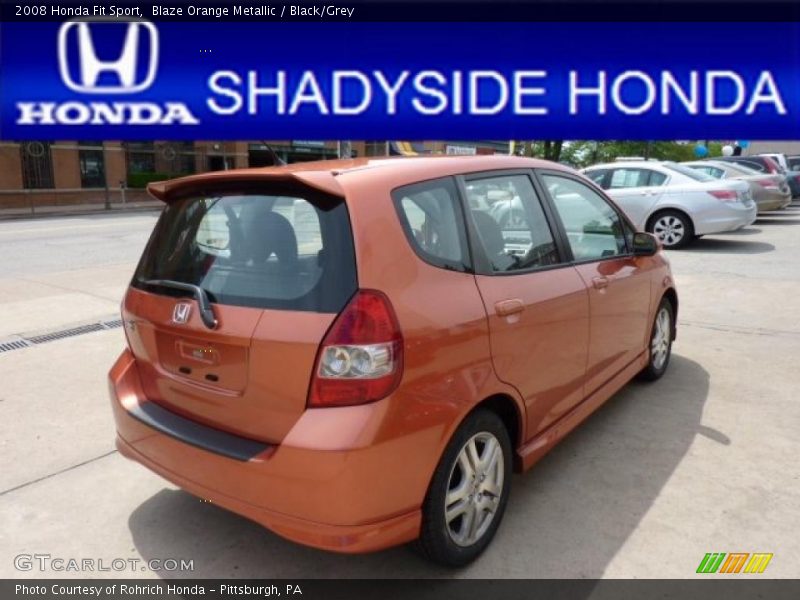 Blaze Orange Metallic / Black/Grey 2008 Honda Fit Sport