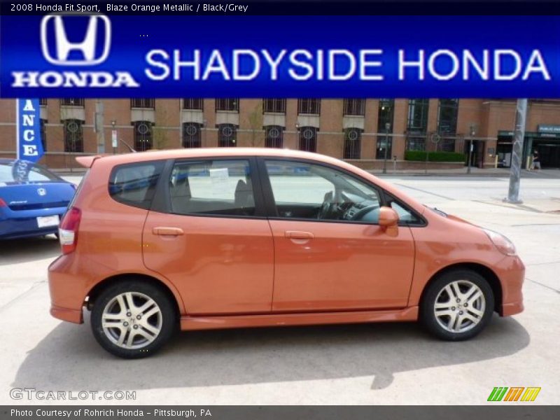 Blaze Orange Metallic / Black/Grey 2008 Honda Fit Sport