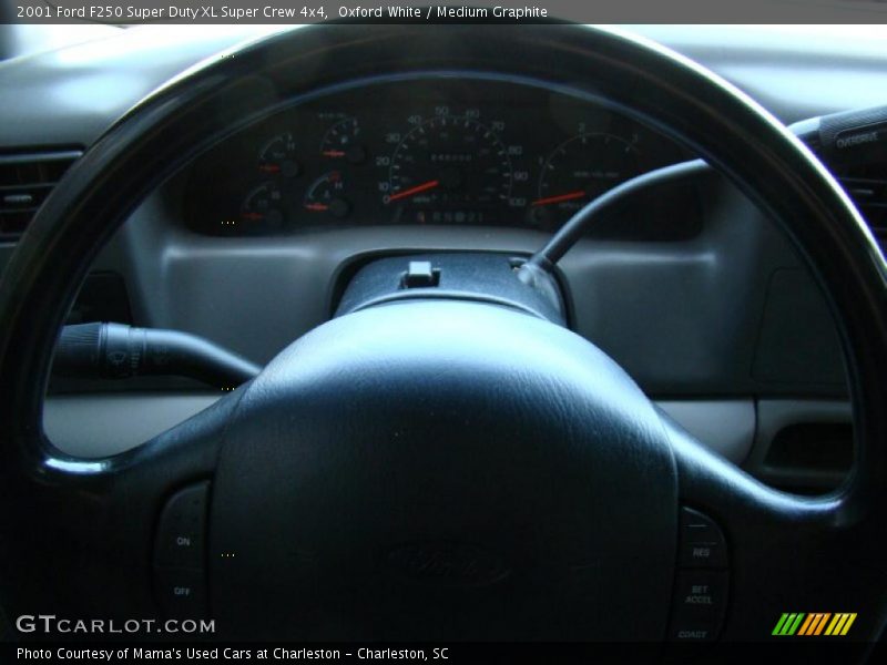 Oxford White / Medium Graphite 2001 Ford F250 Super Duty XL Super Crew 4x4