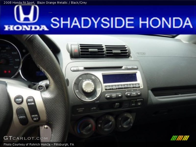 Blaze Orange Metallic / Black/Grey 2008 Honda Fit Sport