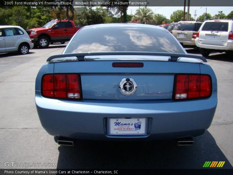 Windveil Blue Metallic / Medium Parchment 2005 Ford Mustang V6 Premium Coupe