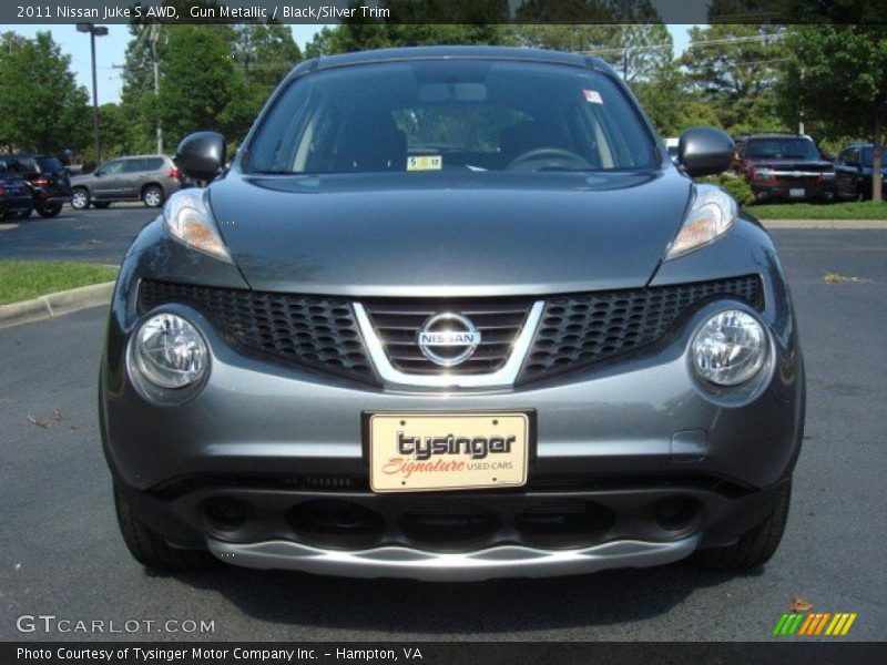 Gun Metallic / Black/Silver Trim 2011 Nissan Juke S AWD