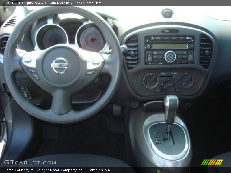 Gun Metallic / Black/Silver Trim 2011 Nissan Juke S AWD