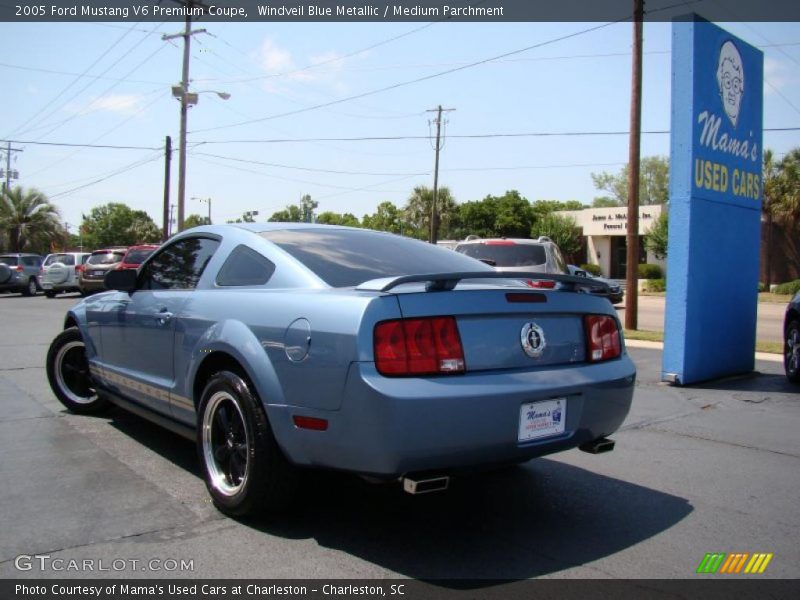Windveil Blue Metallic / Medium Parchment 2005 Ford Mustang V6 Premium Coupe