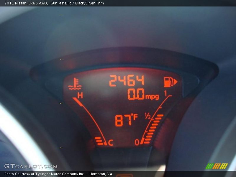 Gun Metallic / Black/Silver Trim 2011 Nissan Juke S AWD