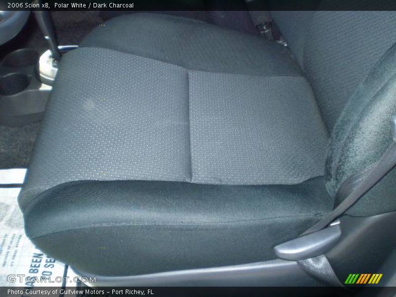 Polar White / Dark Charcoal 2006 Scion xB