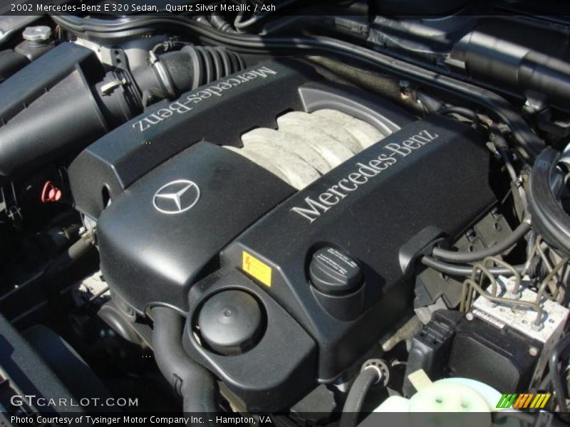 Quartz Silver Metallic / Ash 2002 Mercedes-Benz E 320 Sedan