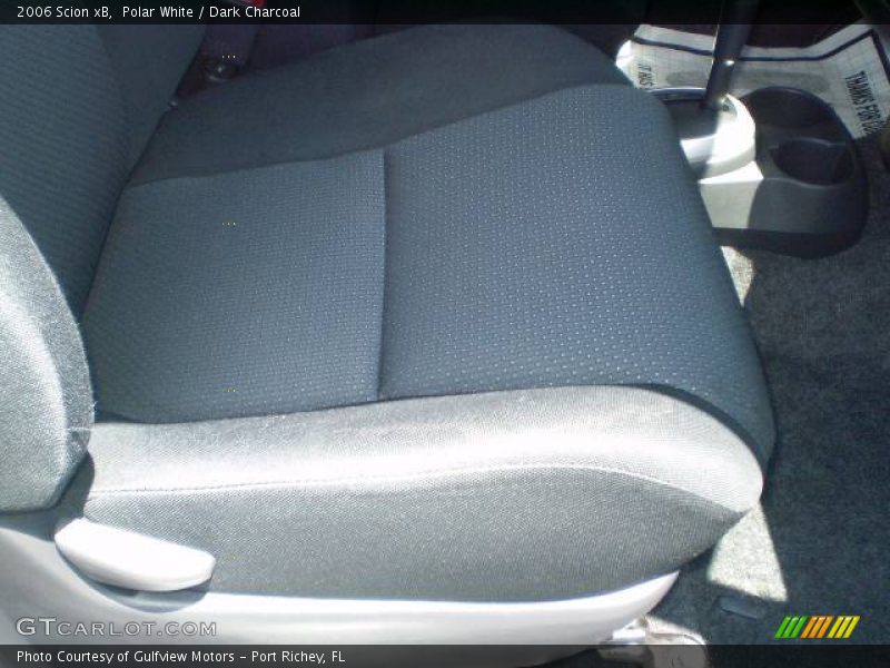 Polar White / Dark Charcoal 2006 Scion xB