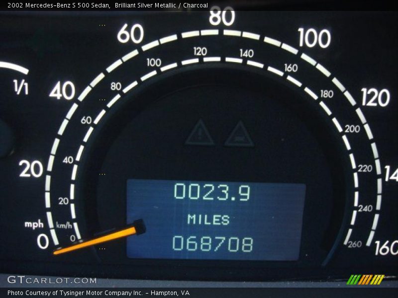 Brilliant Silver Metallic / Charcoal 2002 Mercedes-Benz S 500 Sedan
