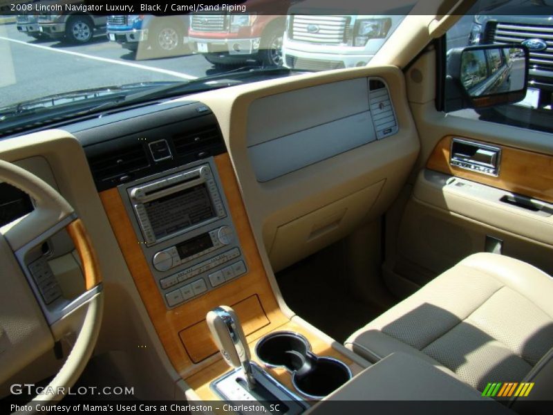 Black / Camel/Sand Piping 2008 Lincoln Navigator Luxury